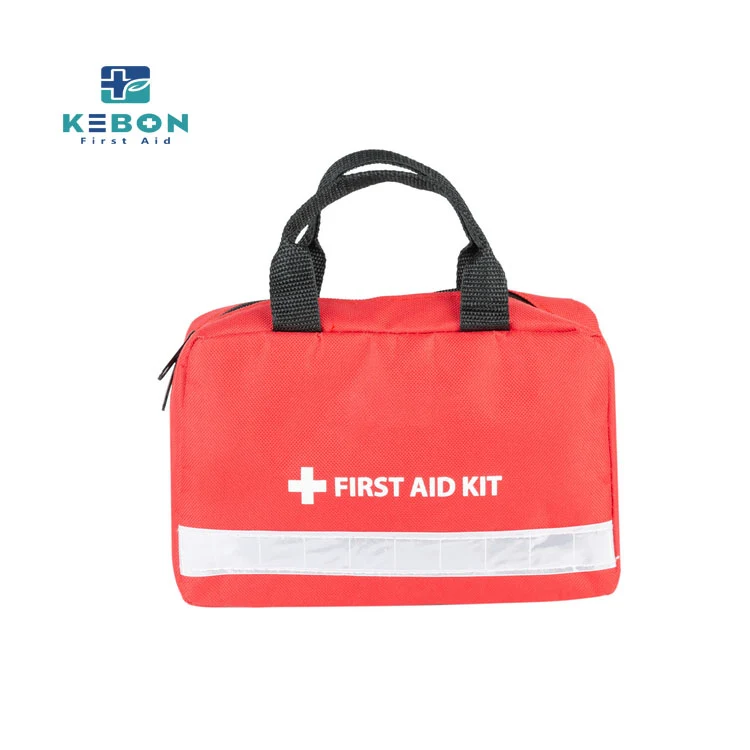 Kit di emergenza con auto compatta