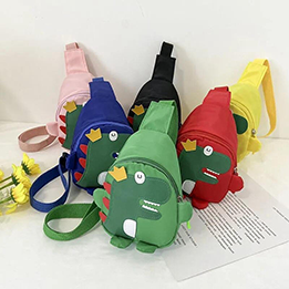 Kit di pronto soccorso a tracolla per bambini: carino, colorato e completo (3 litri)